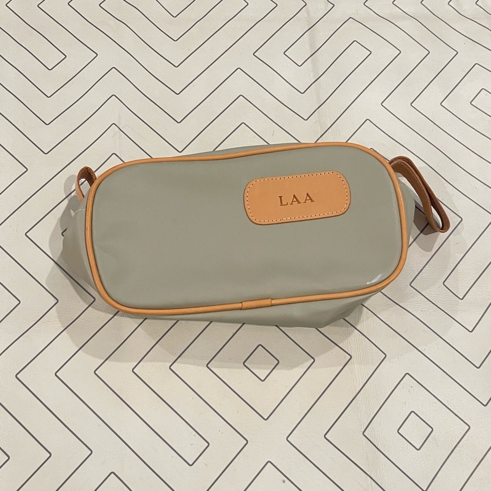 Jon Hart Design Tan Dopp Kit